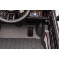 Vehicle Porsche Cayenne Black