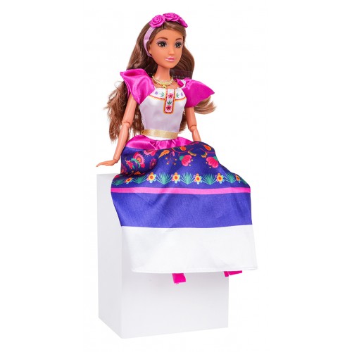 Martyna Doll