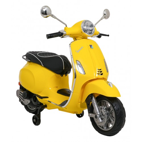 Vehicle Scooter Vespa ROMA Yellow