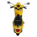 Vehicle Scooter Vespa ROMA Yellow
