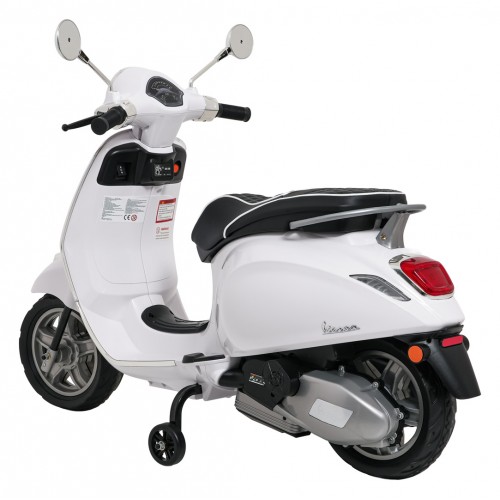 Vehicle Scooter Vespa ROMA White