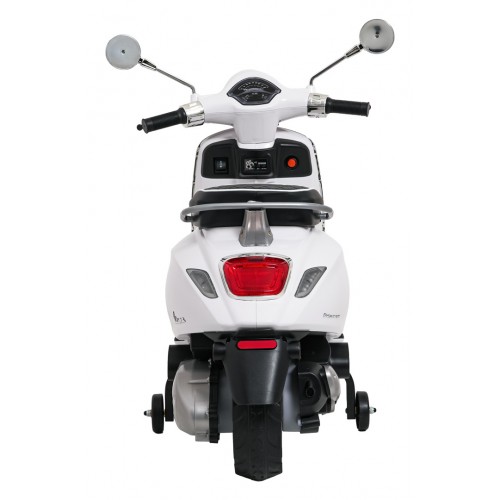 Vehicle Scooter Vespa ROMA White