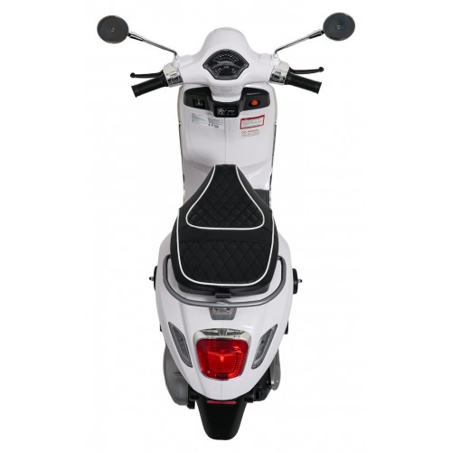 Vehicle Scooter Vespa ROMA White
