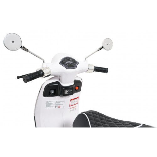 Vehicle Scooter Vespa ROMA White