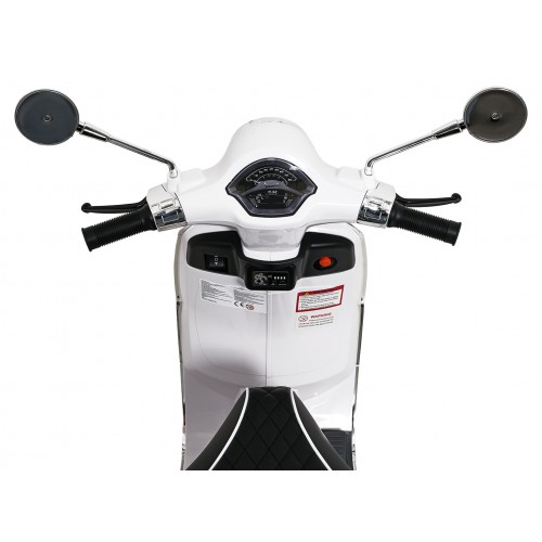 Vehicle Scooter Vespa ROMA White