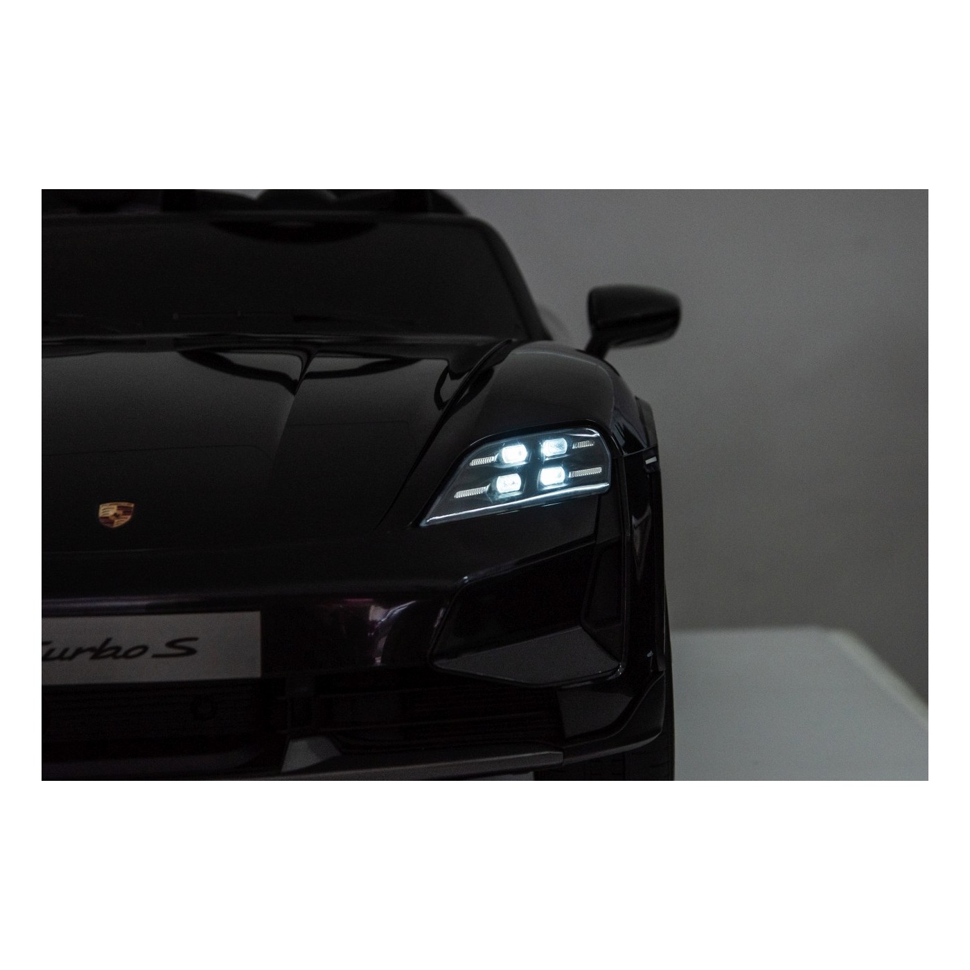 Porsche Taycan Turbo S Black Vehicle