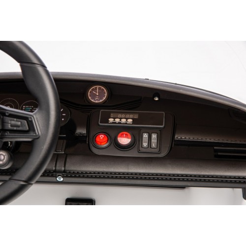 Vehicle Porsche Taycan Turbo S White