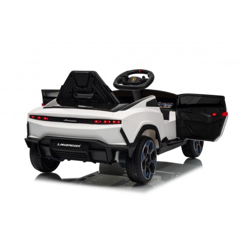 Vehicle Lamborghini Lanzador White
