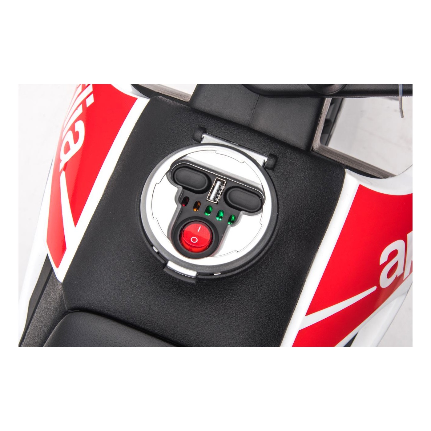 Vehicle Motor Aprilia RX White