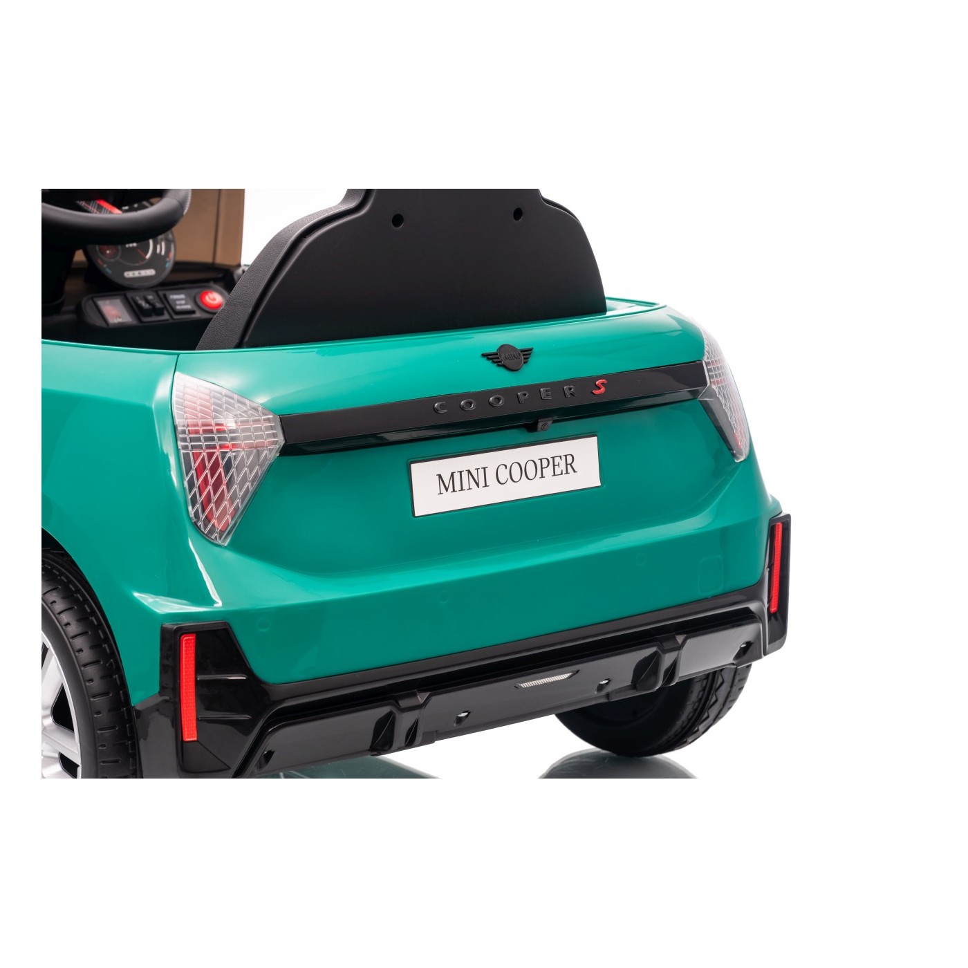 Mini Cooper Green Vehicle