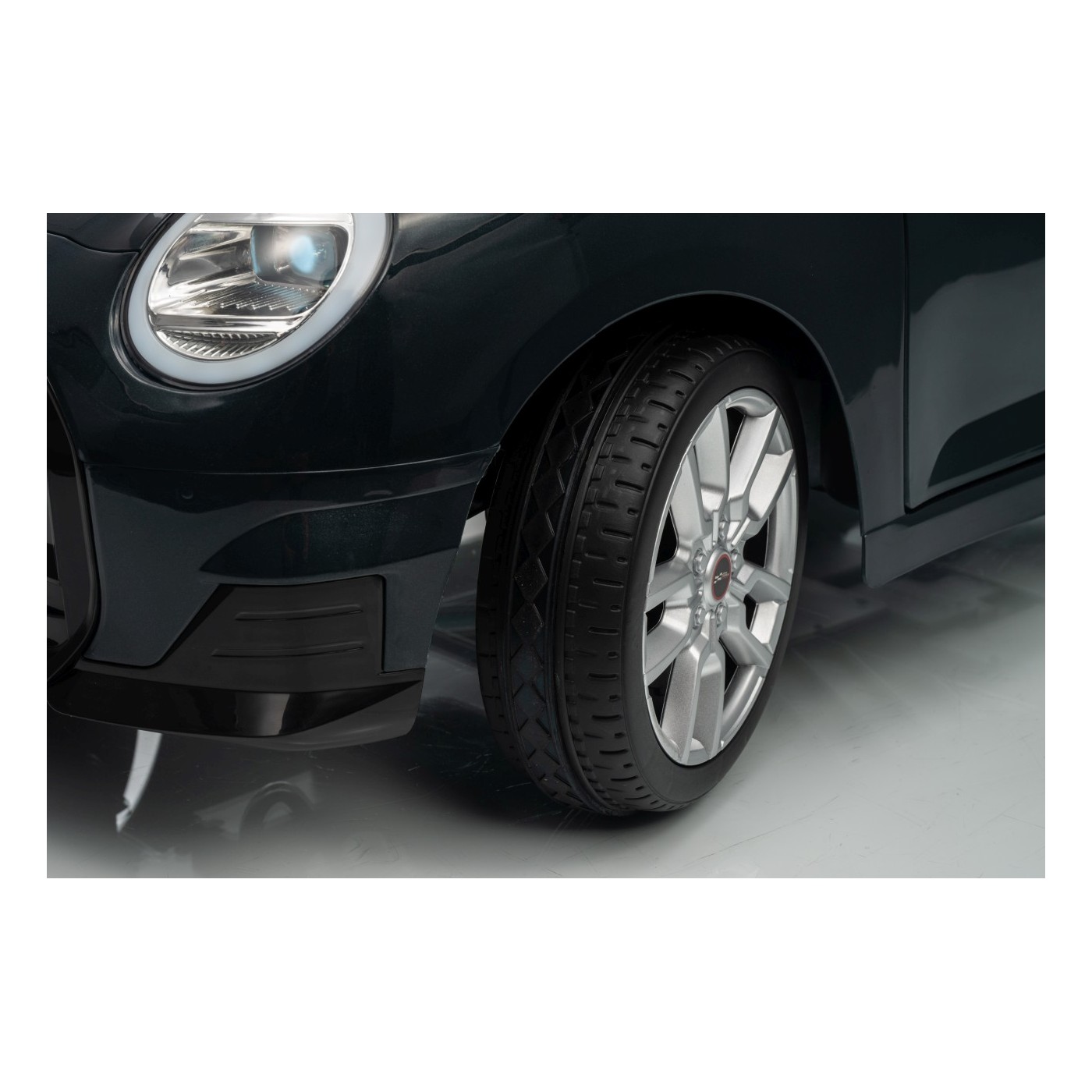 Mini Cooper Black Vehicle