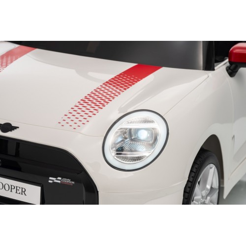Mini Cooper White Vehicle