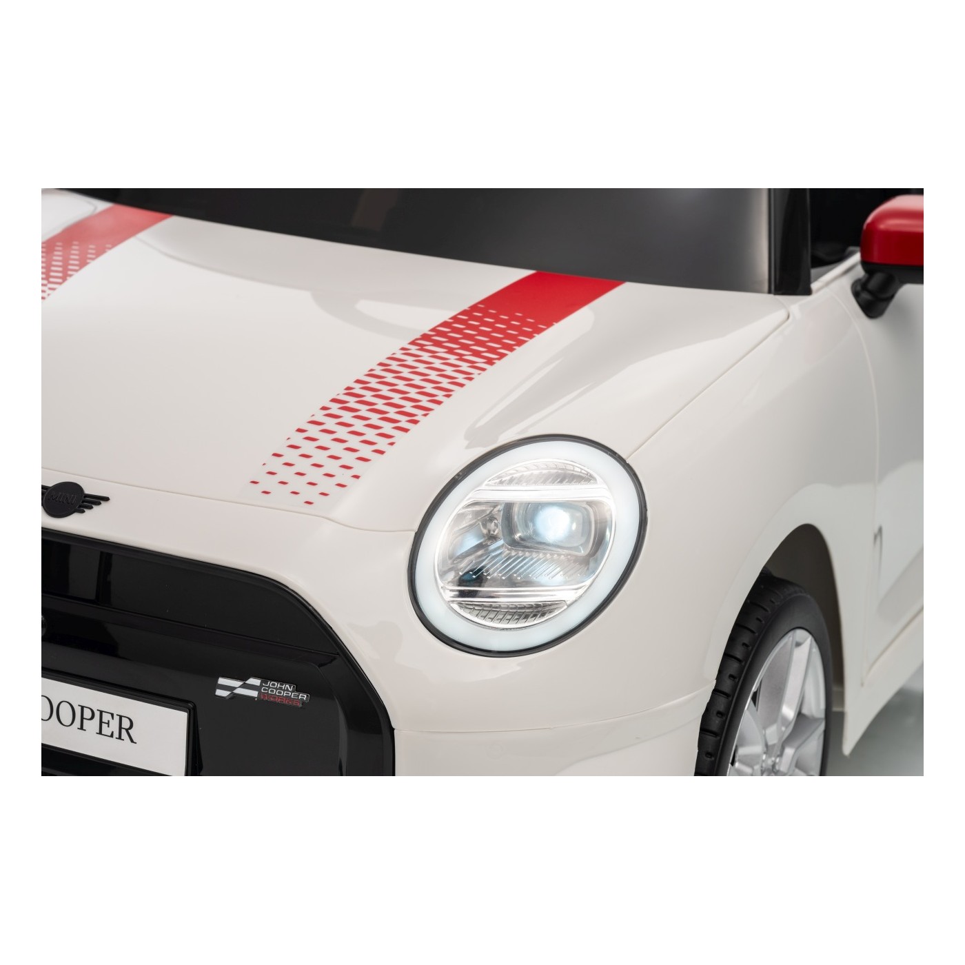 Mini Cooper White Vehicle
