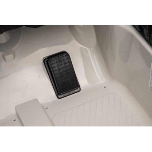 Mini Cooper White Vehicle