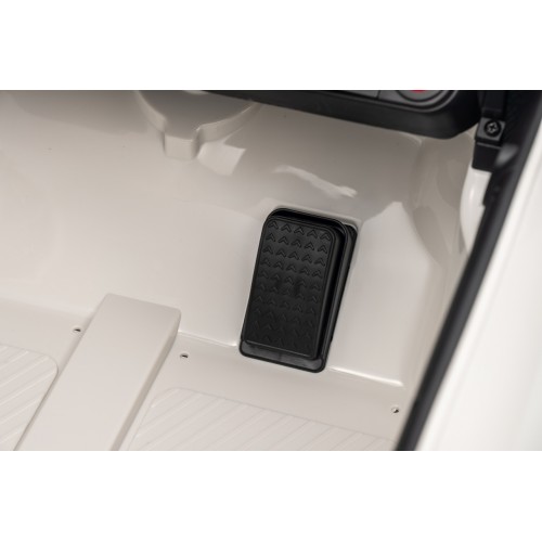 Mini Cooper White Vehicle