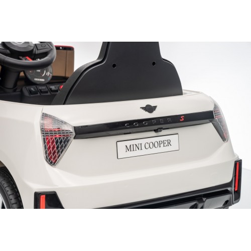 Mini Cooper White Vehicle