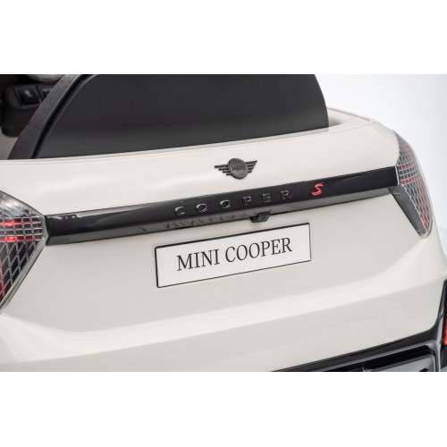 Mini Cooper White Vehicle