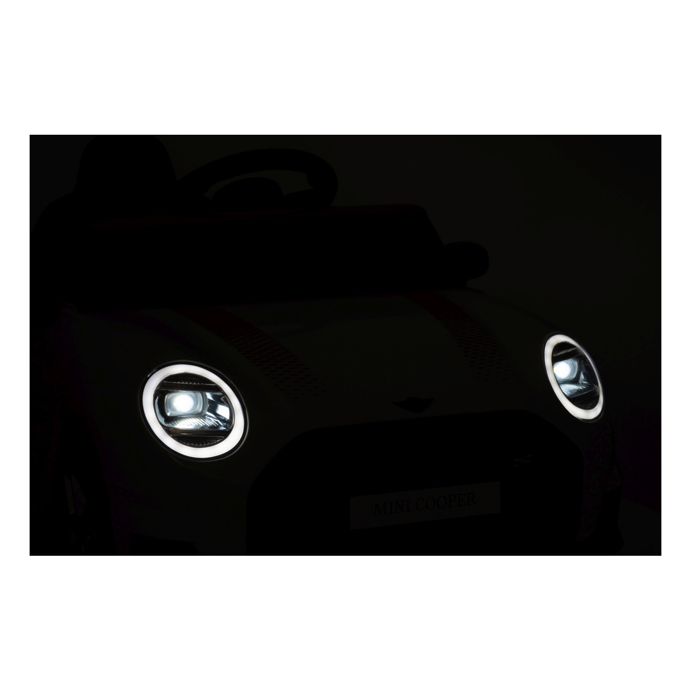 Mini Cooper White Vehicle