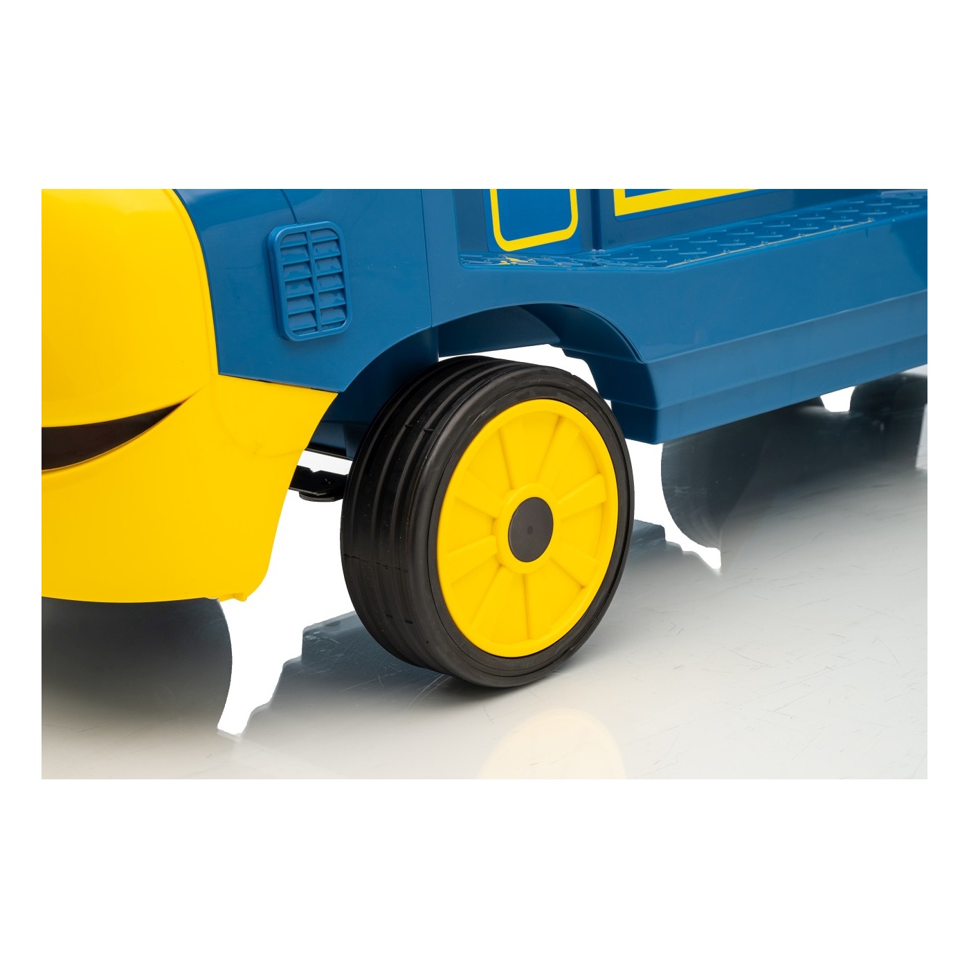 Vehicle: Blue Station Locomotive