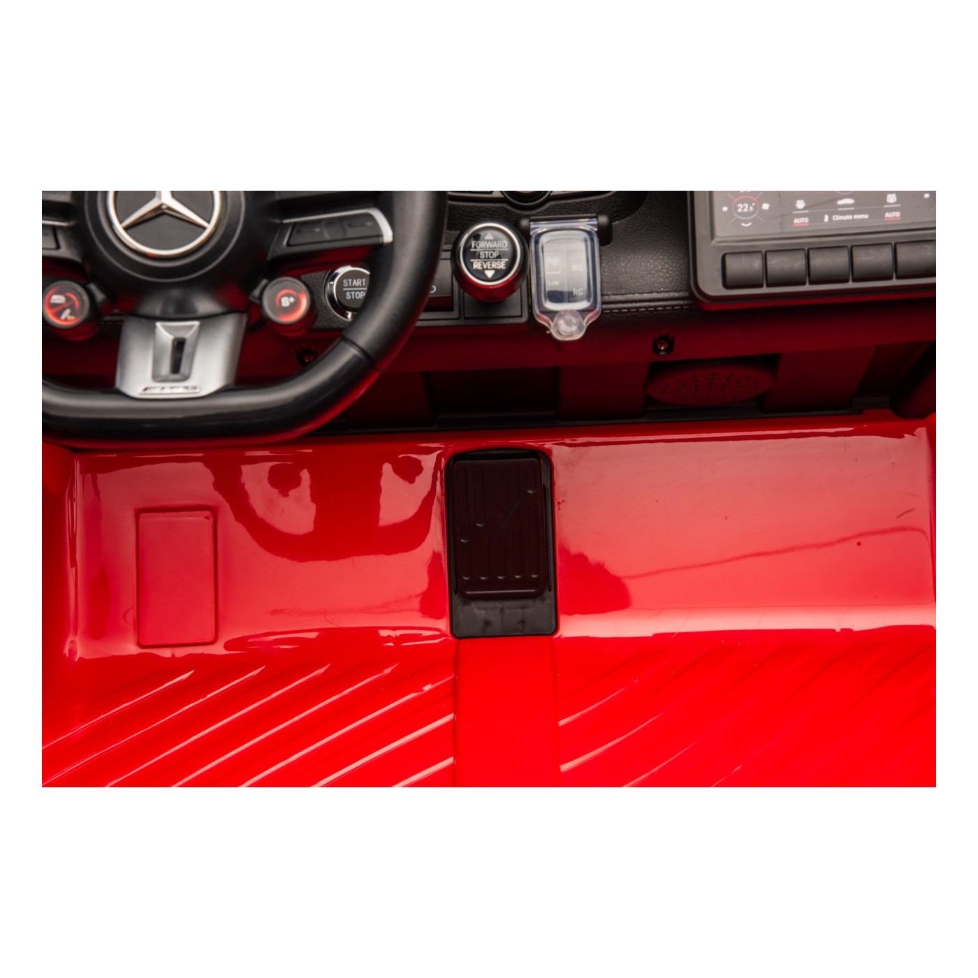 Vehicle Mercedes Benz GT63 AMG Red