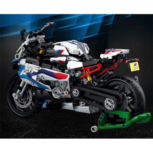 Motorcycle Racer Building Blocks Set White 912pcs.