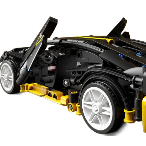 Sports Car Brick Set Black 589pcs.