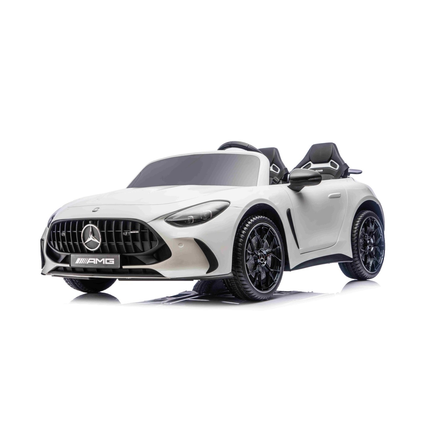 Vehicle Mercedes Benz GT63 AMG White