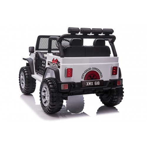 Jeep BEAST 4x4 White Vehicle