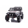 Jeep BEAST 4x4 White Vehicle