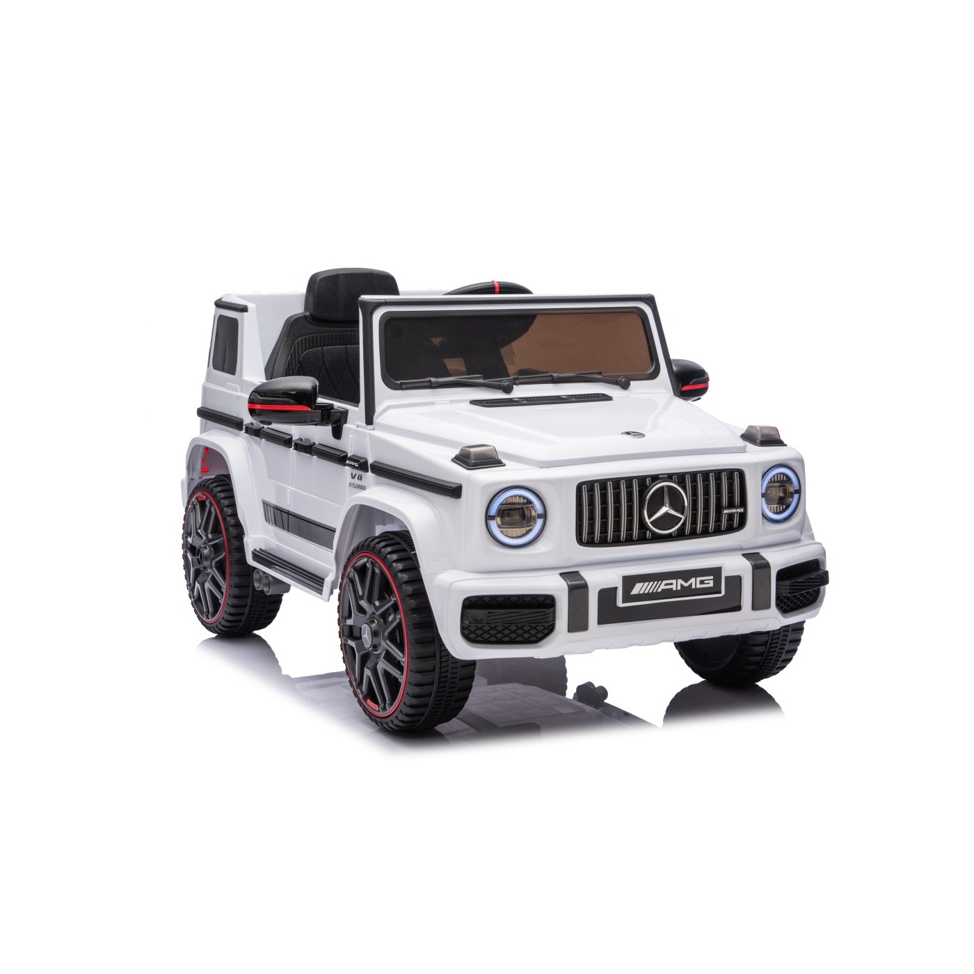 Vehicle Mercedes G63 AMG LIFT White