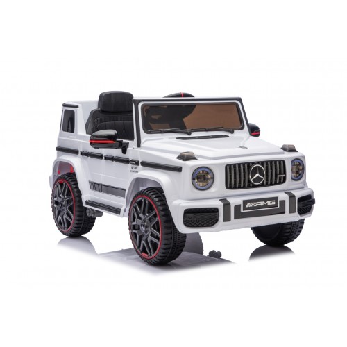 Vehicle Mercedes G63 AMG LIFT White