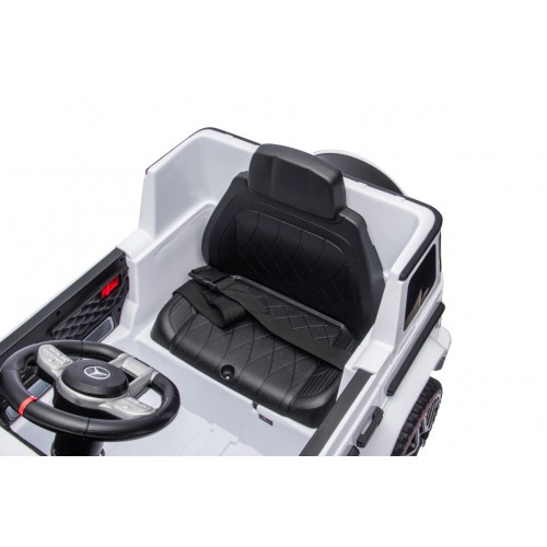 Vehicle Mercedes G63 AMG LIFT White