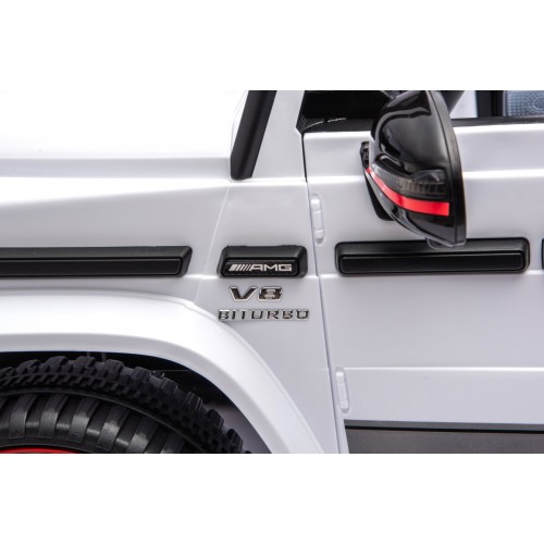 Vehicle Mercedes G63 AMG LIFT White