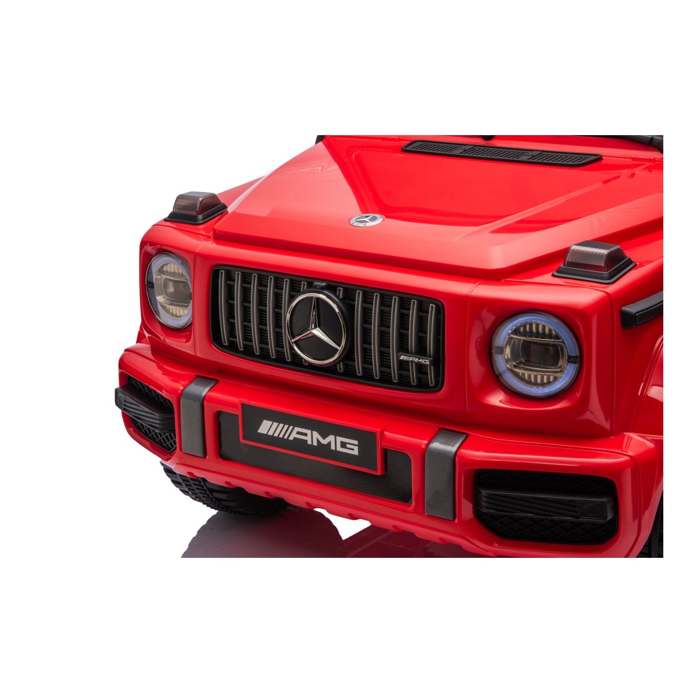 Vehicle Mercedes G63 AMG LIFT Red