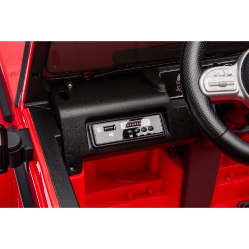 Vehicle Mercedes G63 AMG LIFT Red