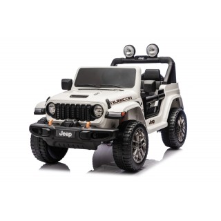 Jeep Wrangler Rubicon LIFT White Vehicle
