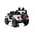 Jeep Wrangler Rubicon LIFT White Vehicle