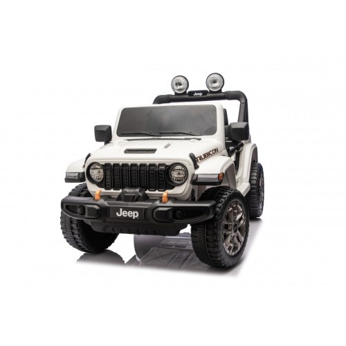 Jeep Wrangler Rubicon LIFT White Vehicle