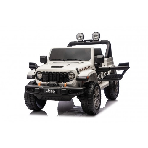 Jeep Wrangler Rubicon LIFT White Vehicle