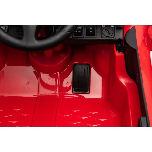 Vehicle Porsche 911 Carrera Red