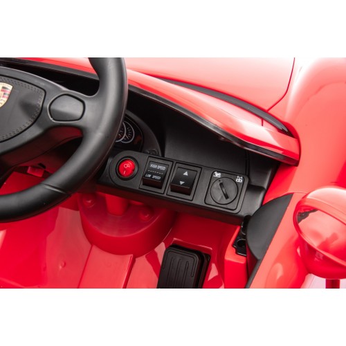 Vehicle Porsche 911 Carrera Red