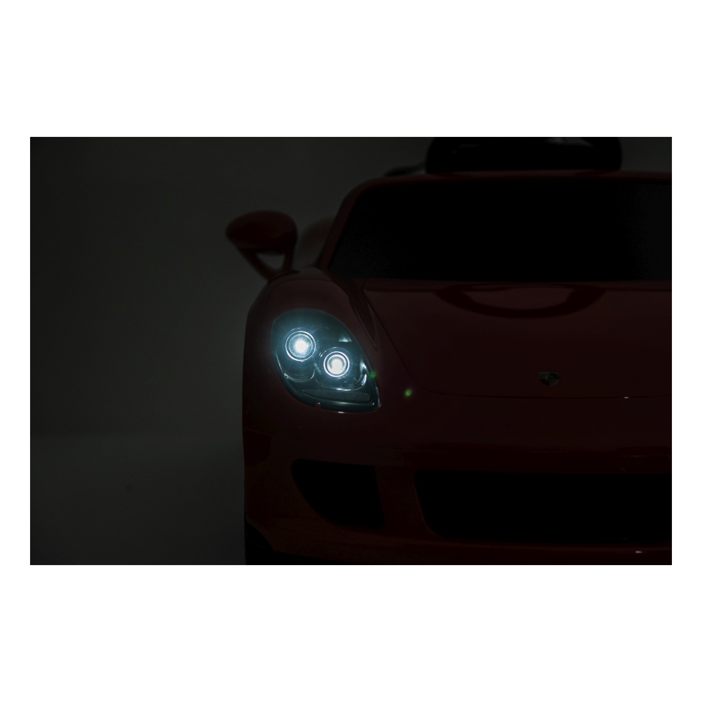Vehicle Porsche 911 Carrera Red
