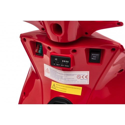 Vehicle Motor Scooter HONDA SH125I Red