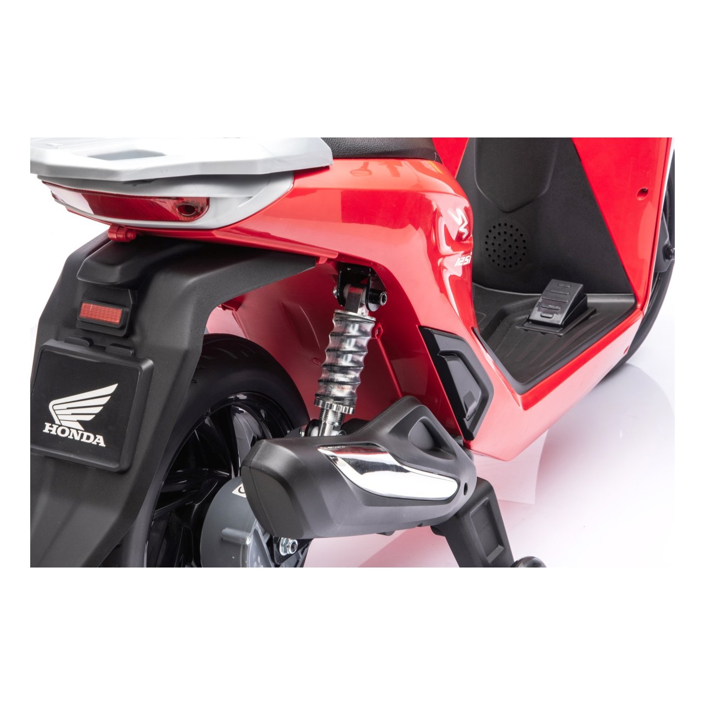 Vehicle Motor Scooter HONDA SH125I Red