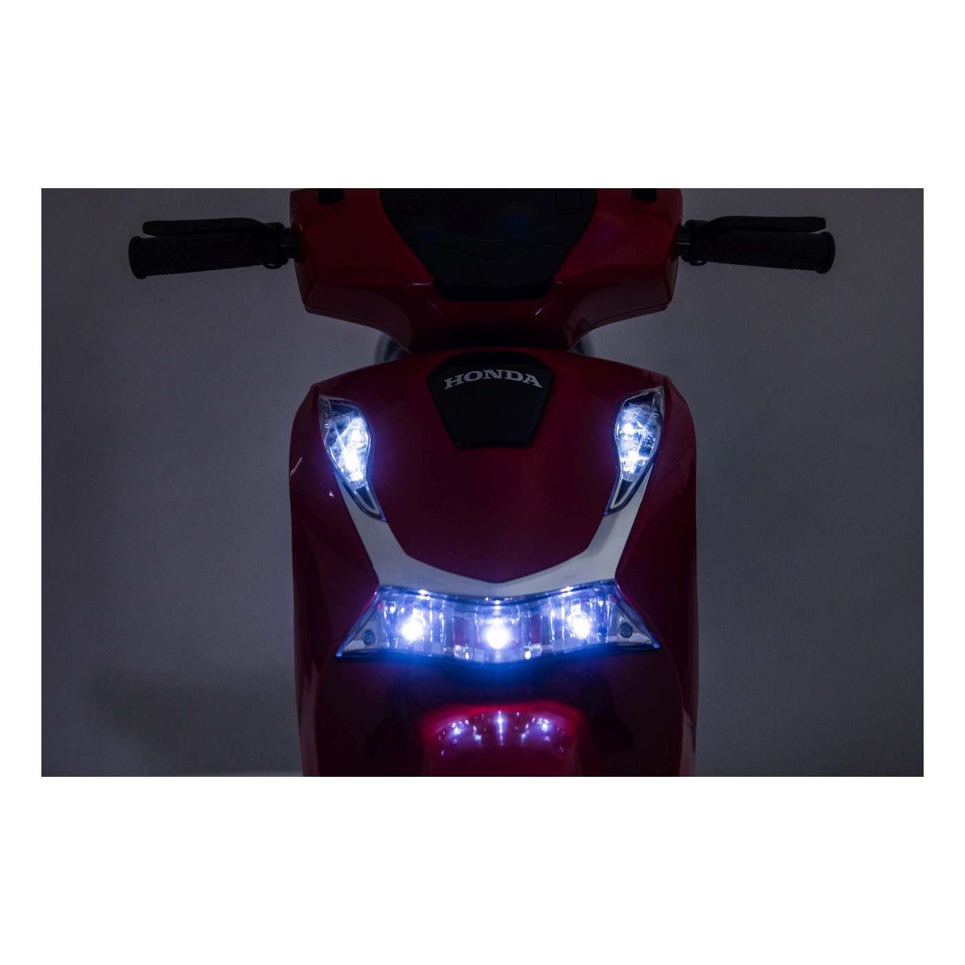 Vehicle Motor Scooter HONDA SH125I Red