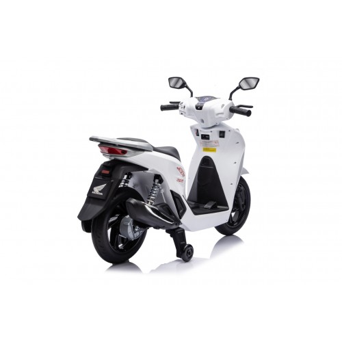 Vehicle Motor Scooter HONDA SH125I White