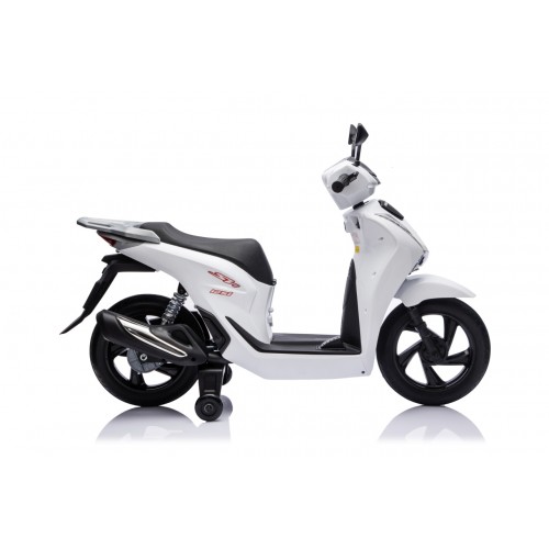 Vehicle Motor Scooter HONDA SH125I White