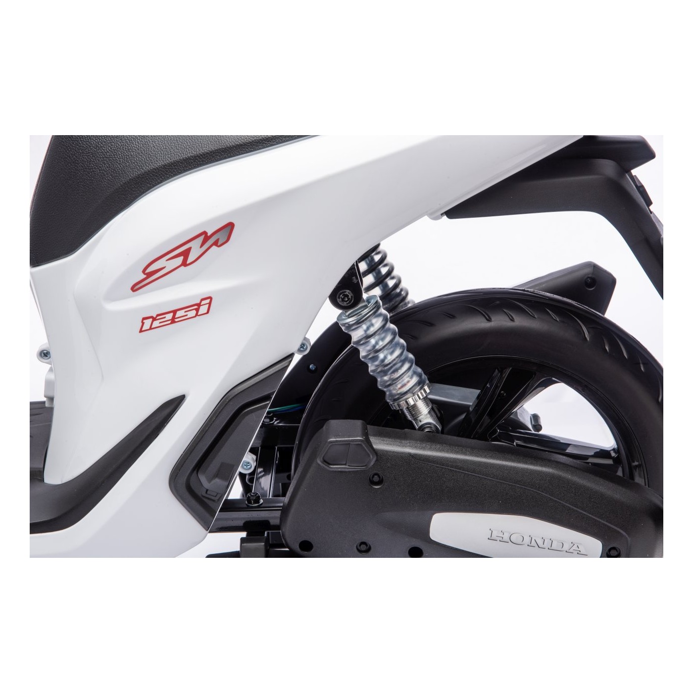 Vehicle Motor Scooter HONDA SH125I White