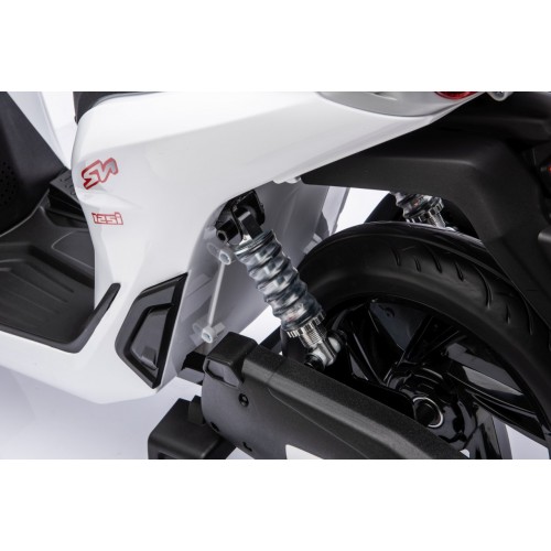 Vehicle Motor Scooter HONDA SH125I White