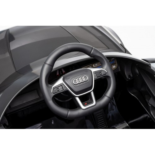 Audi RS6 Avant GT Black